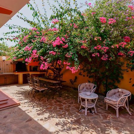 Il Piccolo Giardino Rooms & Breakfast Villasimius Exterior photo