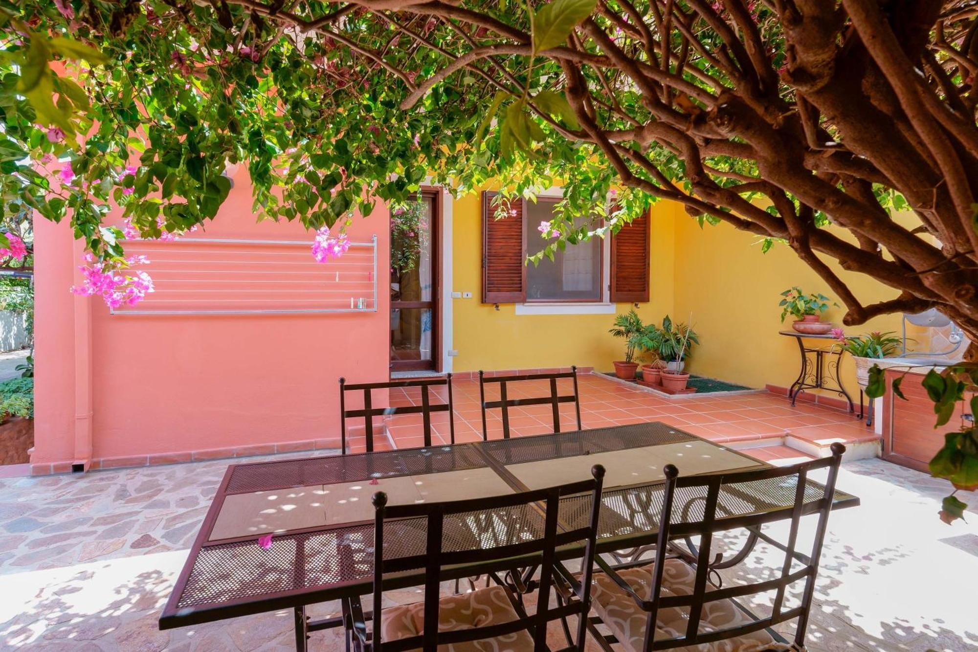 Il Piccolo Giardino Rooms & Breakfast Villasimius Exterior photo